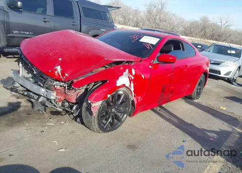 2013 Infiniti G37 Journey z USA, uszkodzony, nr VIN JN1CV6EK3DM920086